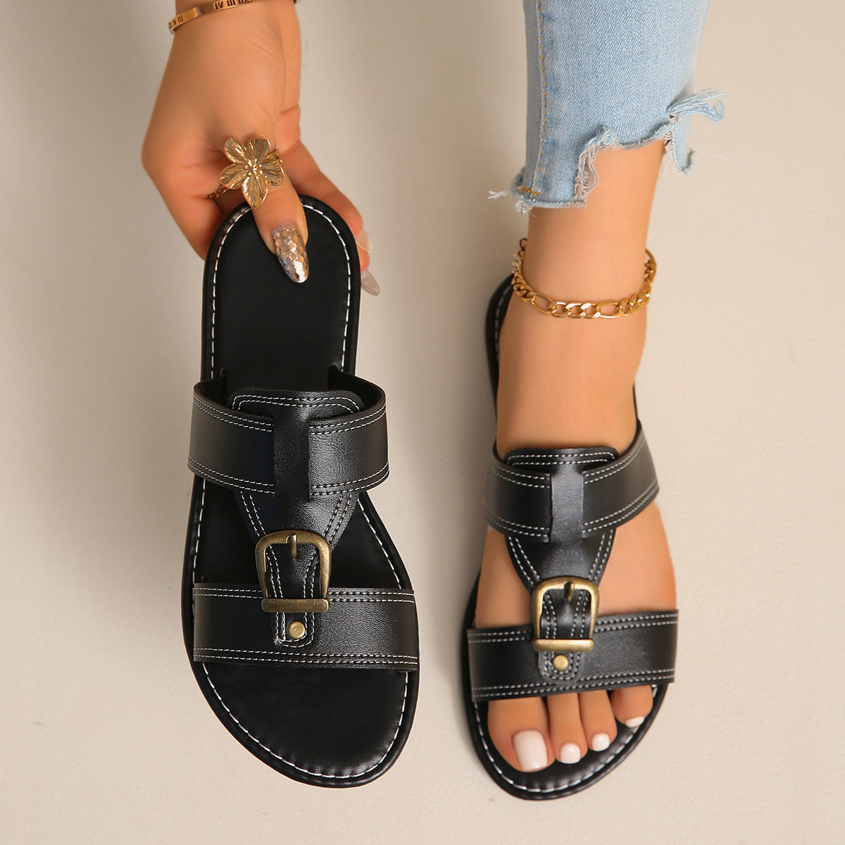 0740b16b6cb34da2b7a40c9216a8cdf5-Max